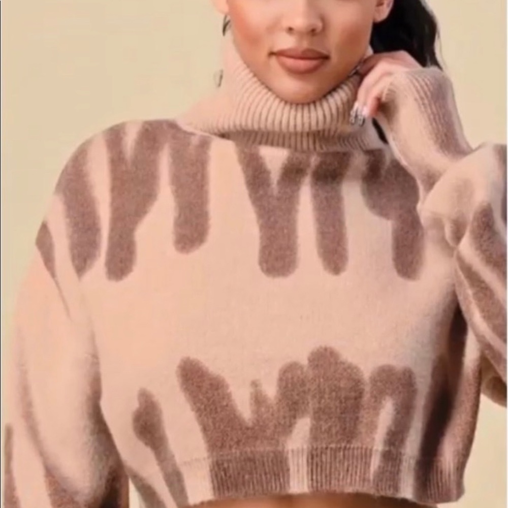 Cropped sweater
